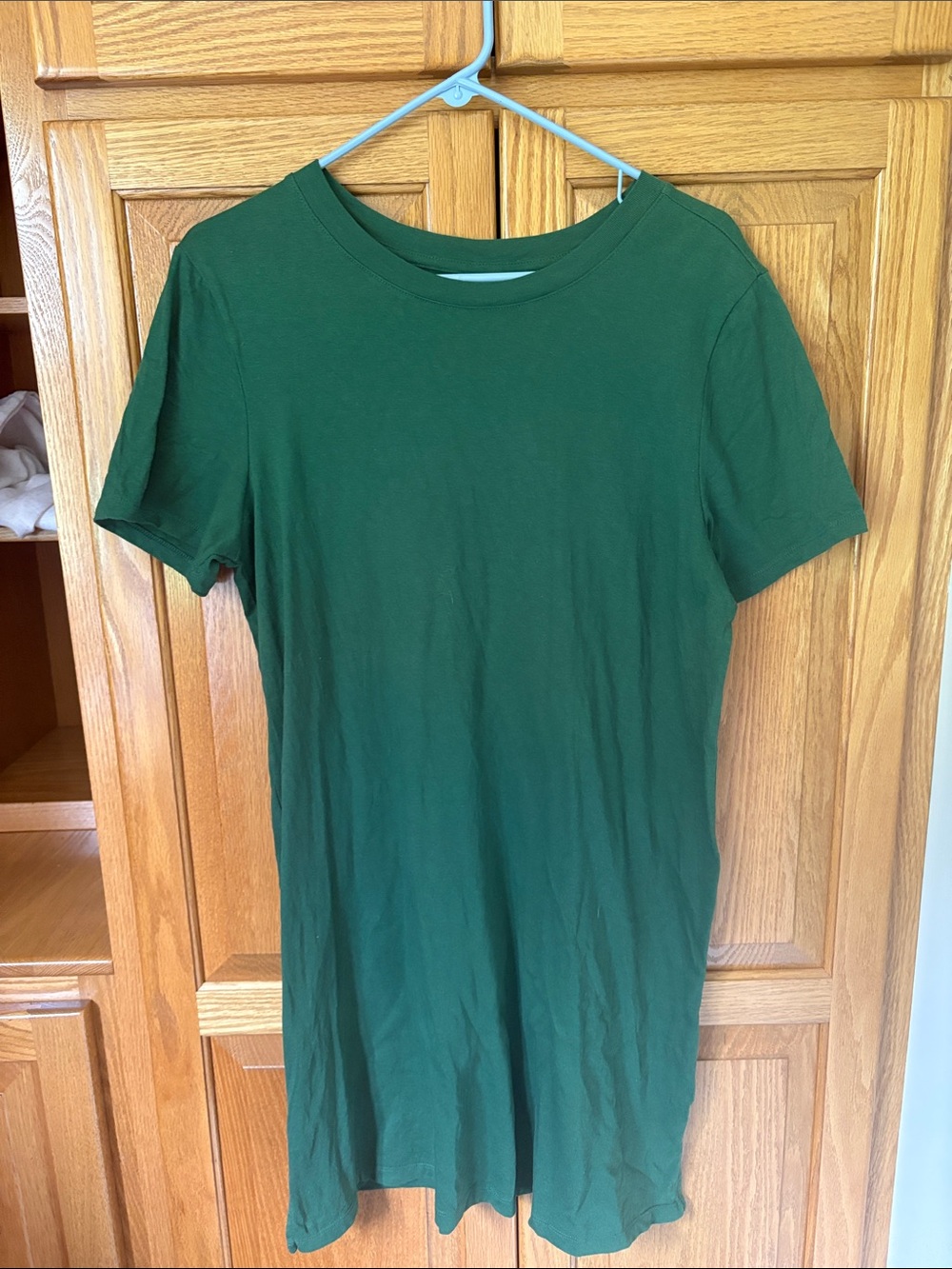 Classic Crewneck Short-Sleeve Top in Forest Green